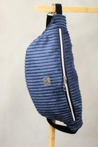 Ledvinka Nela - modrý manšestr